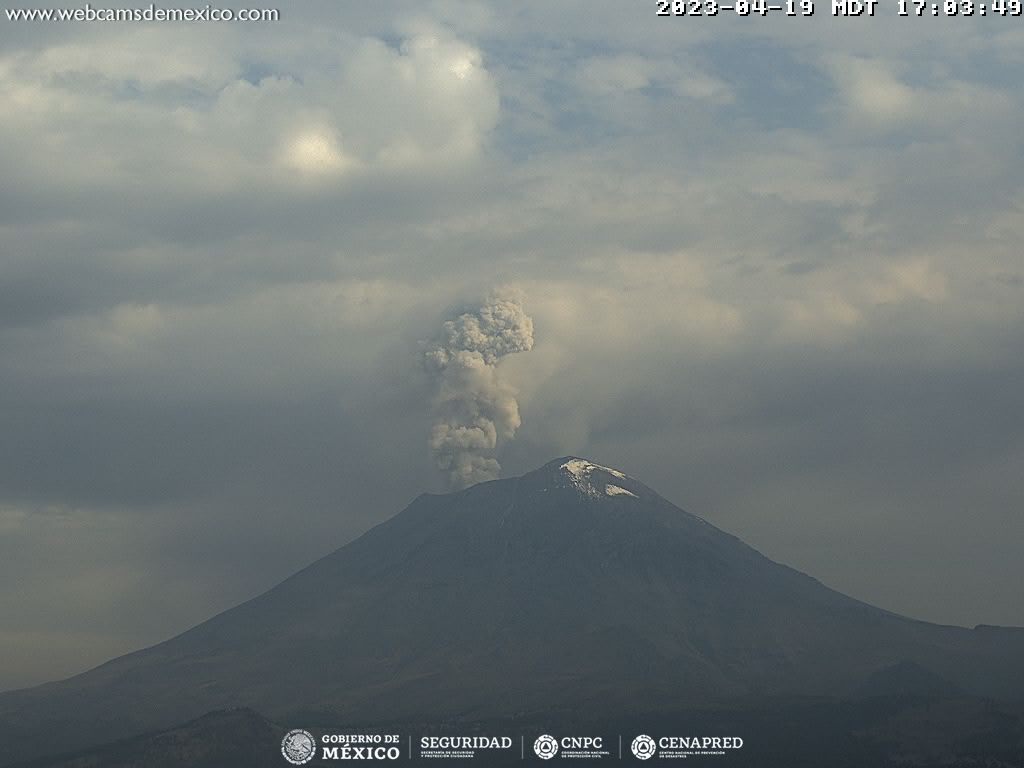 CENAPRED se detecta 4 explosiones moderadas del Popocatépetl