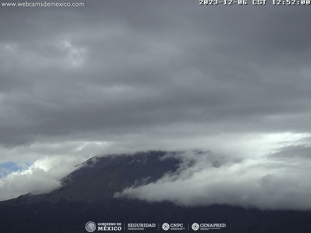 CENAPRED registra 4 exhalaciones del volcán Popocatépetl