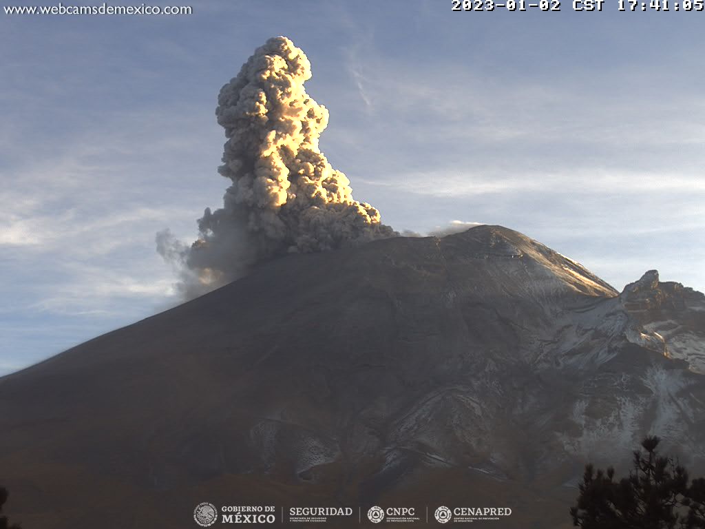 Reporta CENAPRED 132 exhalaciones