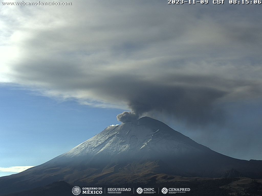 Cenapred registra 113 exhalaciones del volcán Popocatépetl