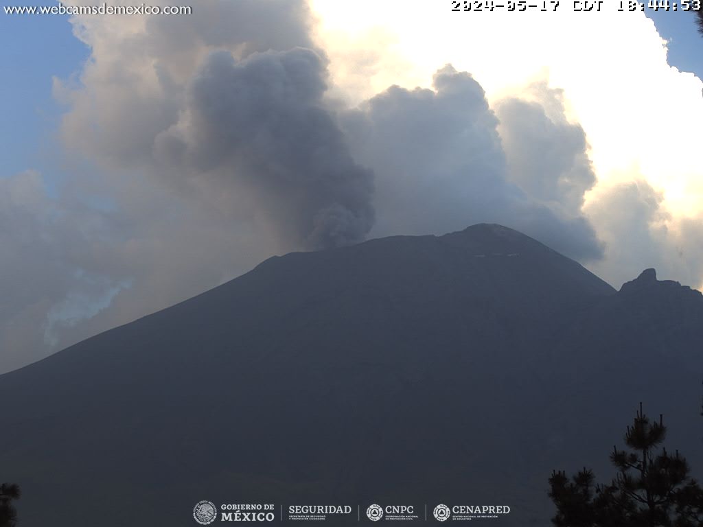 Volcán Popocatépetl registra a 150 exhalaciones