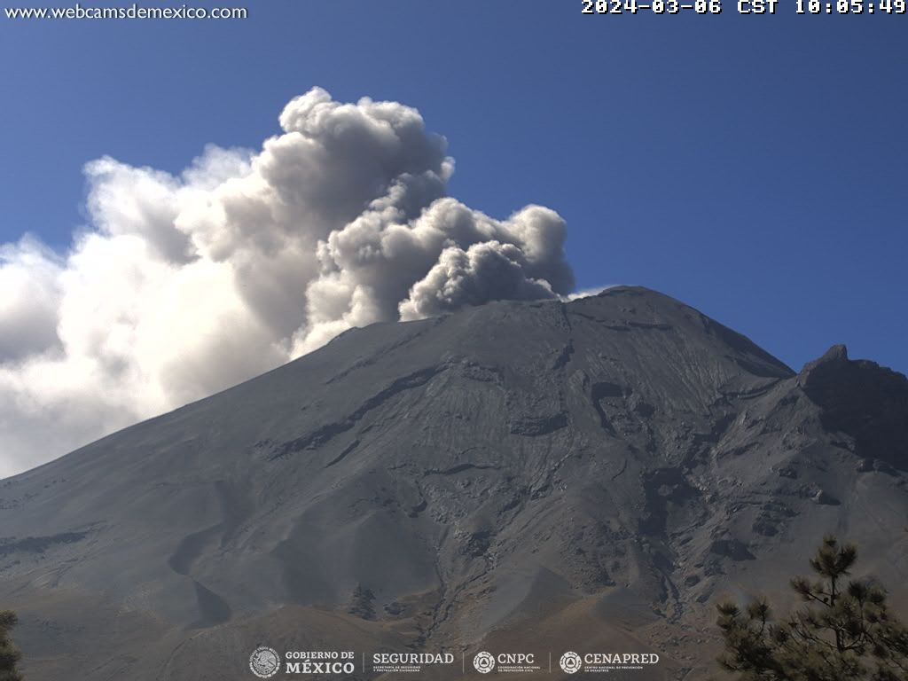 Exhorta CEANPRED a no acercarse al volcán