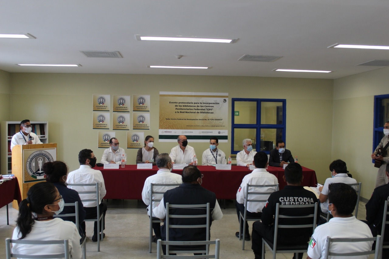 Incorporan biblioteca de CEFERESOS a la Red Nacional 