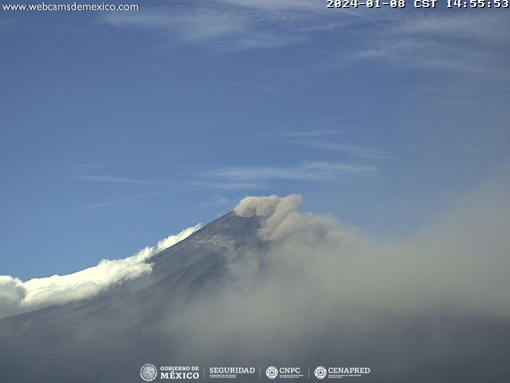 En las últimas 24 horas se detectaron 29 exhalaciones del Popocatépetl