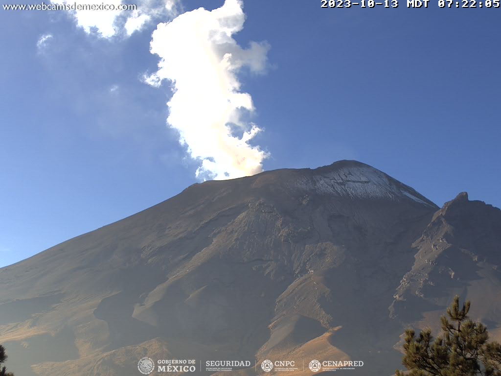 CENAPRED registra 99 exhalaciones del Popocatépetl