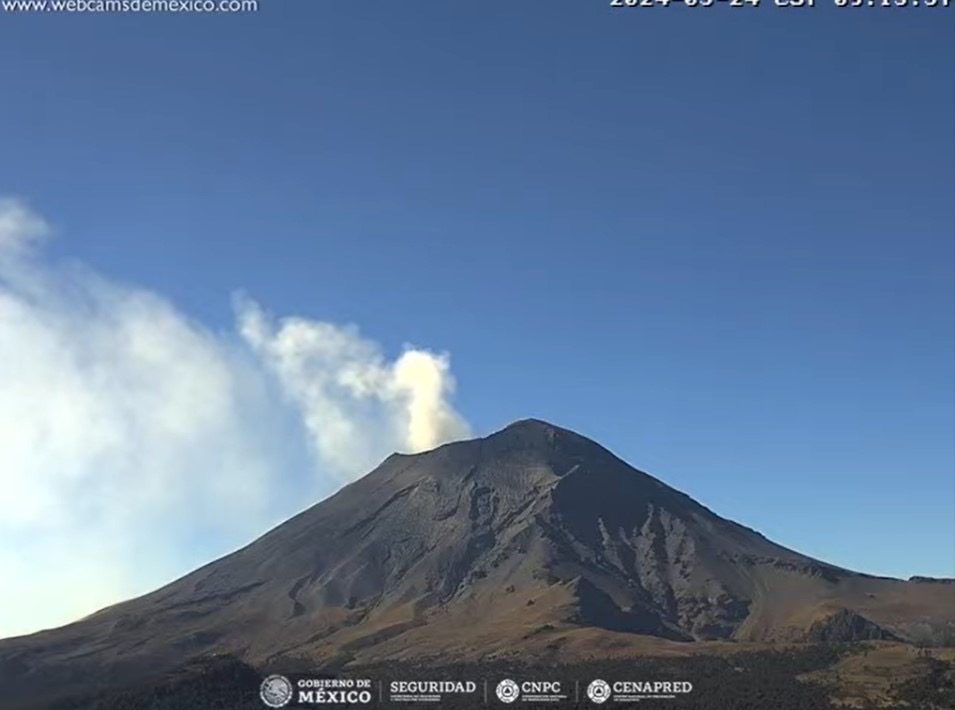 Actividad del volcán Popocatépetl, corte de las 9:00 h del domingo 24 de marzo  