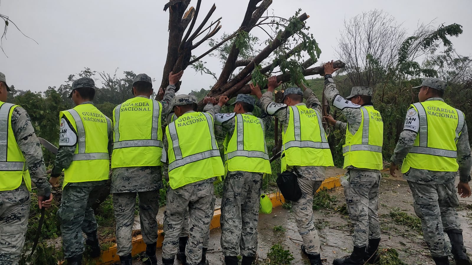 En Guerrero, Guardia Nacional mantiene fase de auxilio del Plan GN-A ante la presencia del huracán John