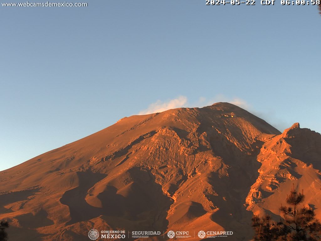 Volcán presenta 25 exhalaciones 