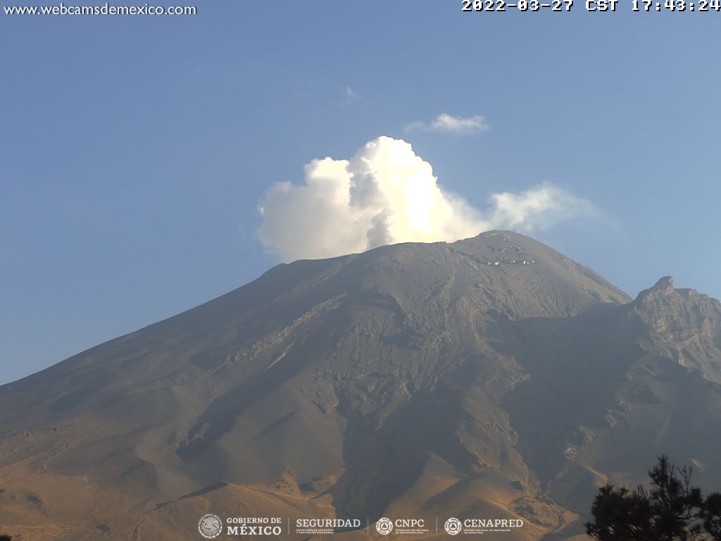 Se detectaron 21 exhalaciones de baja intensidad en el Popocatépetl