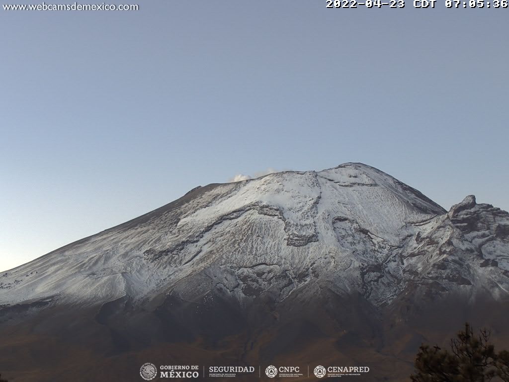 Llama CENAPRED a no acercarse al cráter del volcán