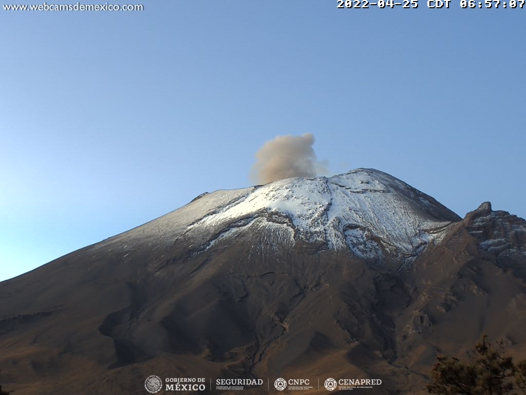 Registra volcán 20 exhalaciones