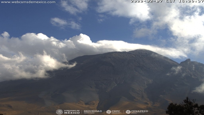 Volcán Popocatépetl presenta 28 exhalaciones de baja intensidad