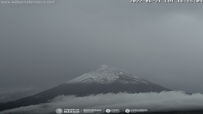 Genera volcán 16 exhalaciones de baja intensidad