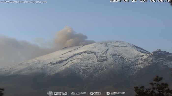 Popocatépetl inicia semana con 96 exhalaciones