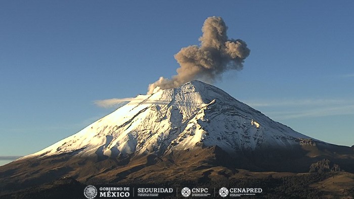 El Popocatépetl inicia junio con 20 exhalaciones de baja intensidad