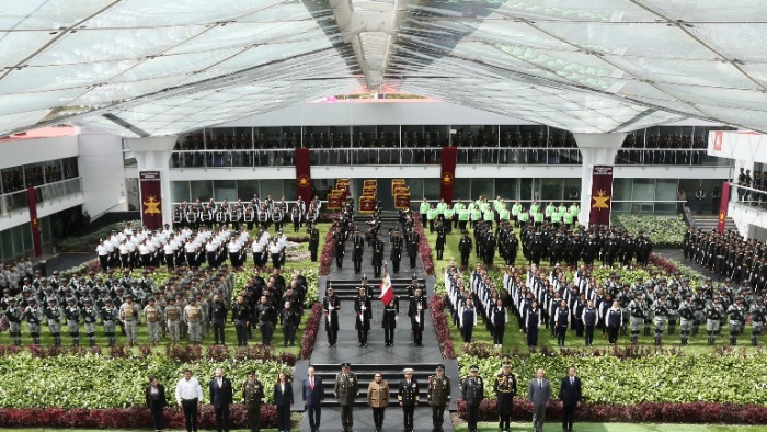 Entrega SSPC reconocimiento al Heroico Colegio Militar por su Bicentenario