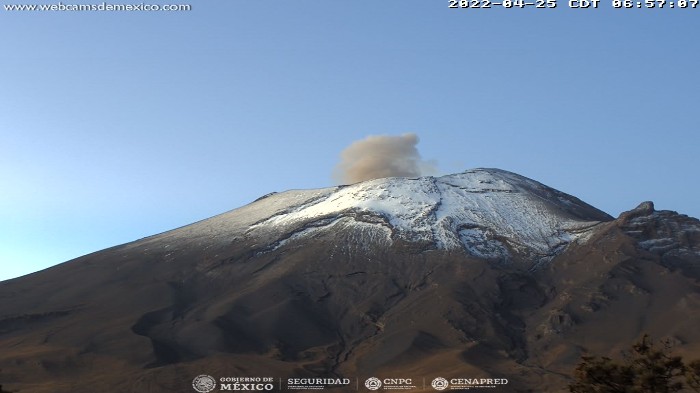 Registra volcán 20 exhalaciones