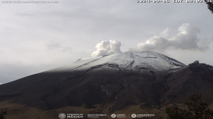 Volcán presenta 16 exhalaciones acompañadas de vapor de agua