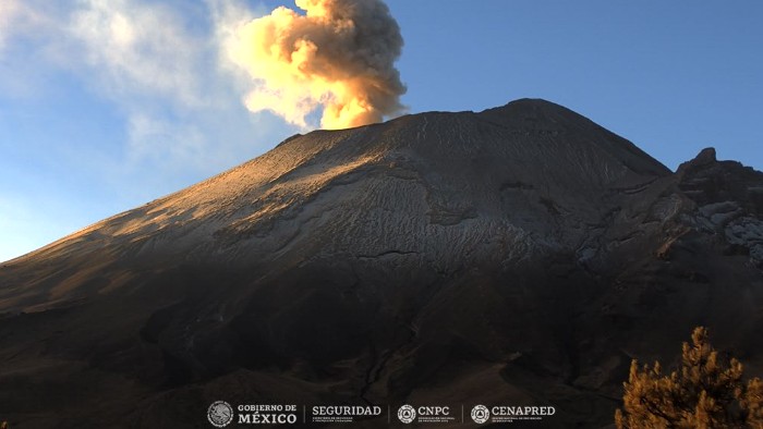 Popocatépetl registra 53 exhalaciones