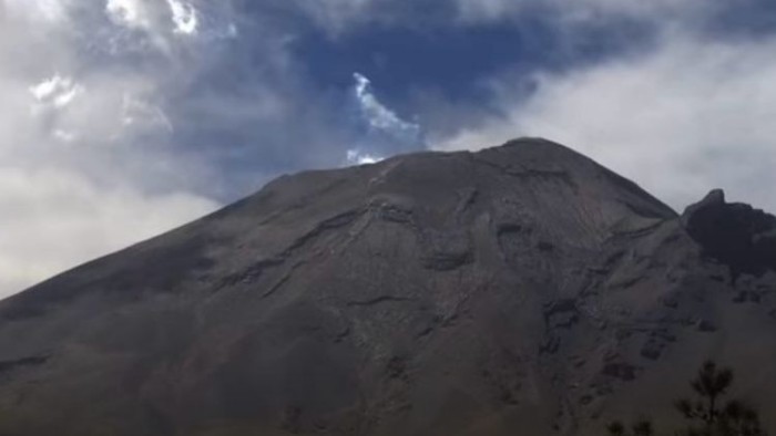 Actividad del volcán Popocatépetl, corte de las 9:00 h del domingo 17 de marzo