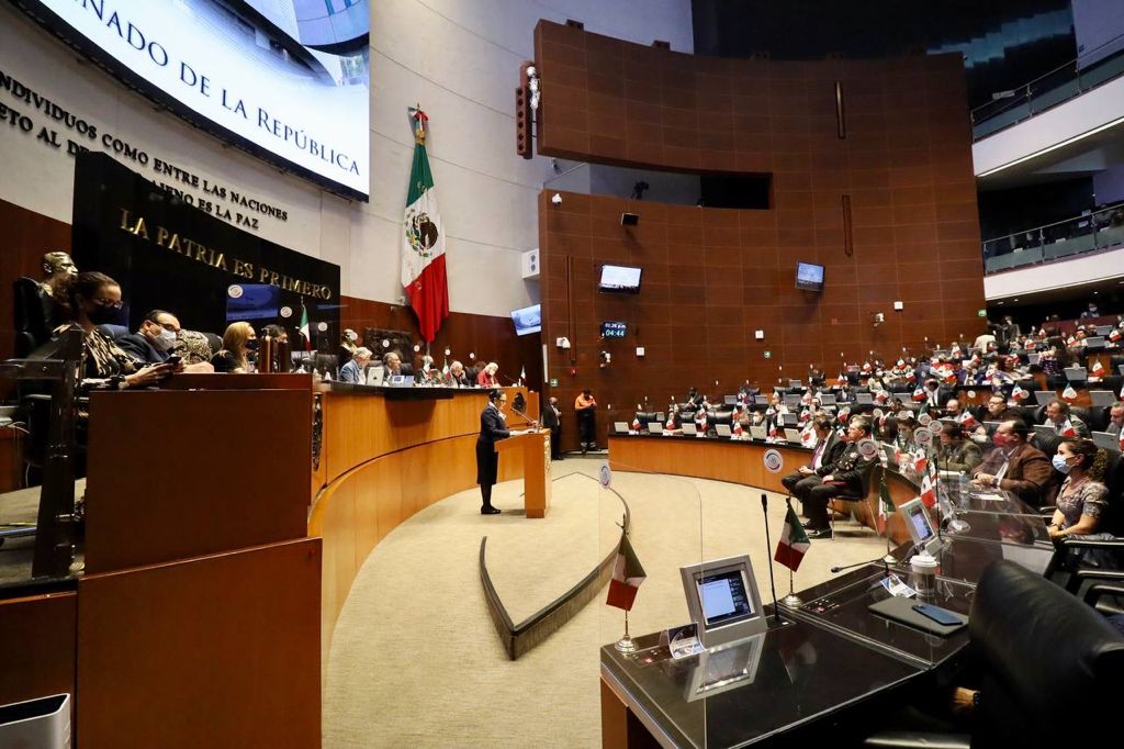 Palabras de la secretaria: Comparecencia ante el Senado de la República por el Tercer Informe de